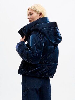 GAP shiny navy blue puffer jacket M Petite